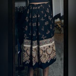 Vintage patterned skirt